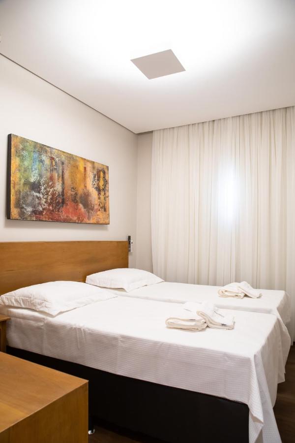 Espaco 250 - Apto Mobiliado, 3 Quartos, Sendo Uma Suite, Banheiro Social, Cozinha Completa, Sala De Estar, Ar Condicionado, Tv E Internet Tiradentes Bagian luar foto