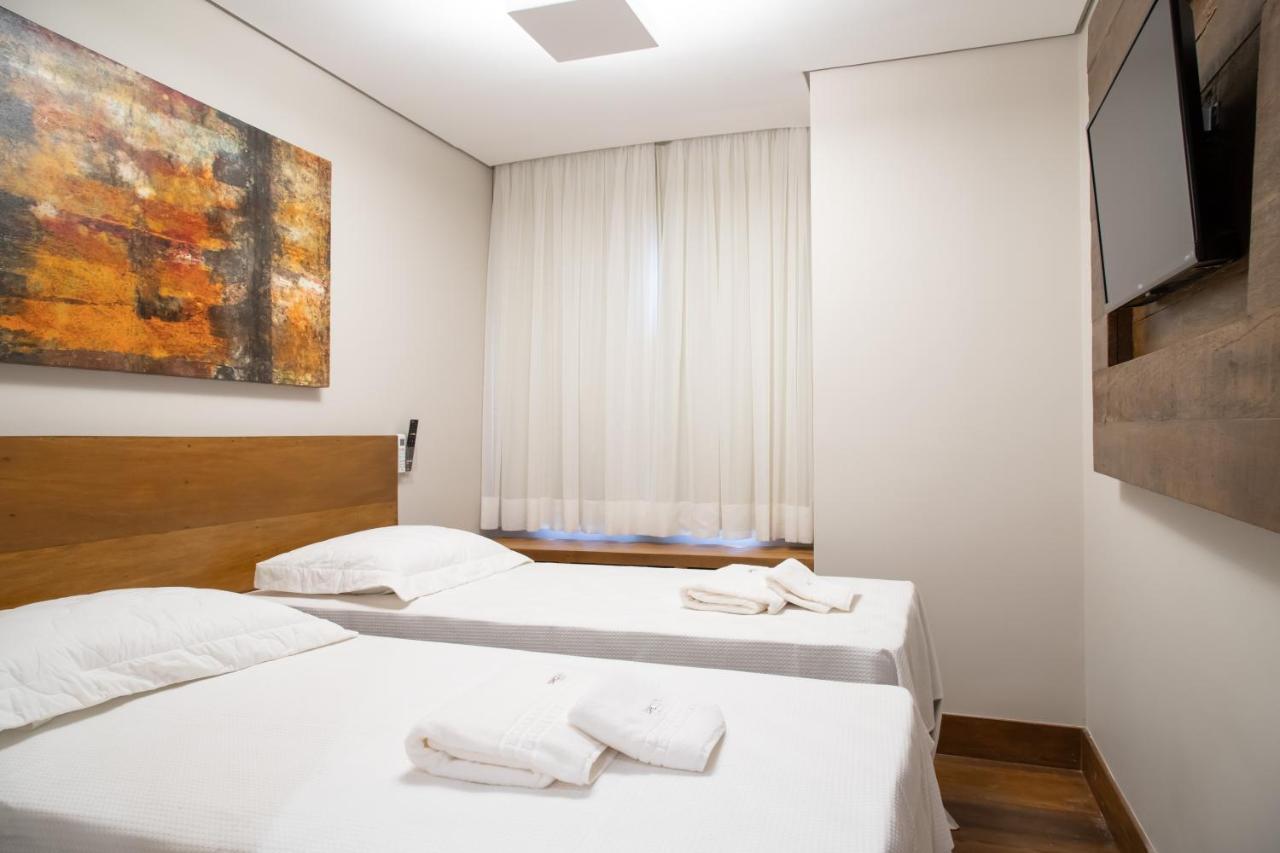 Espaco 250 - Apto Mobiliado, 3 Quartos, Sendo Uma Suite, Banheiro Social, Cozinha Completa, Sala De Estar, Ar Condicionado, Tv E Internet Tiradentes Bagian luar foto